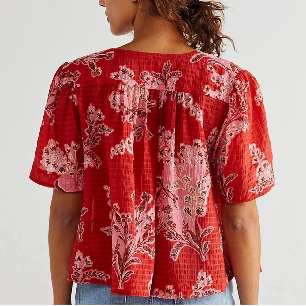 Free People brand style